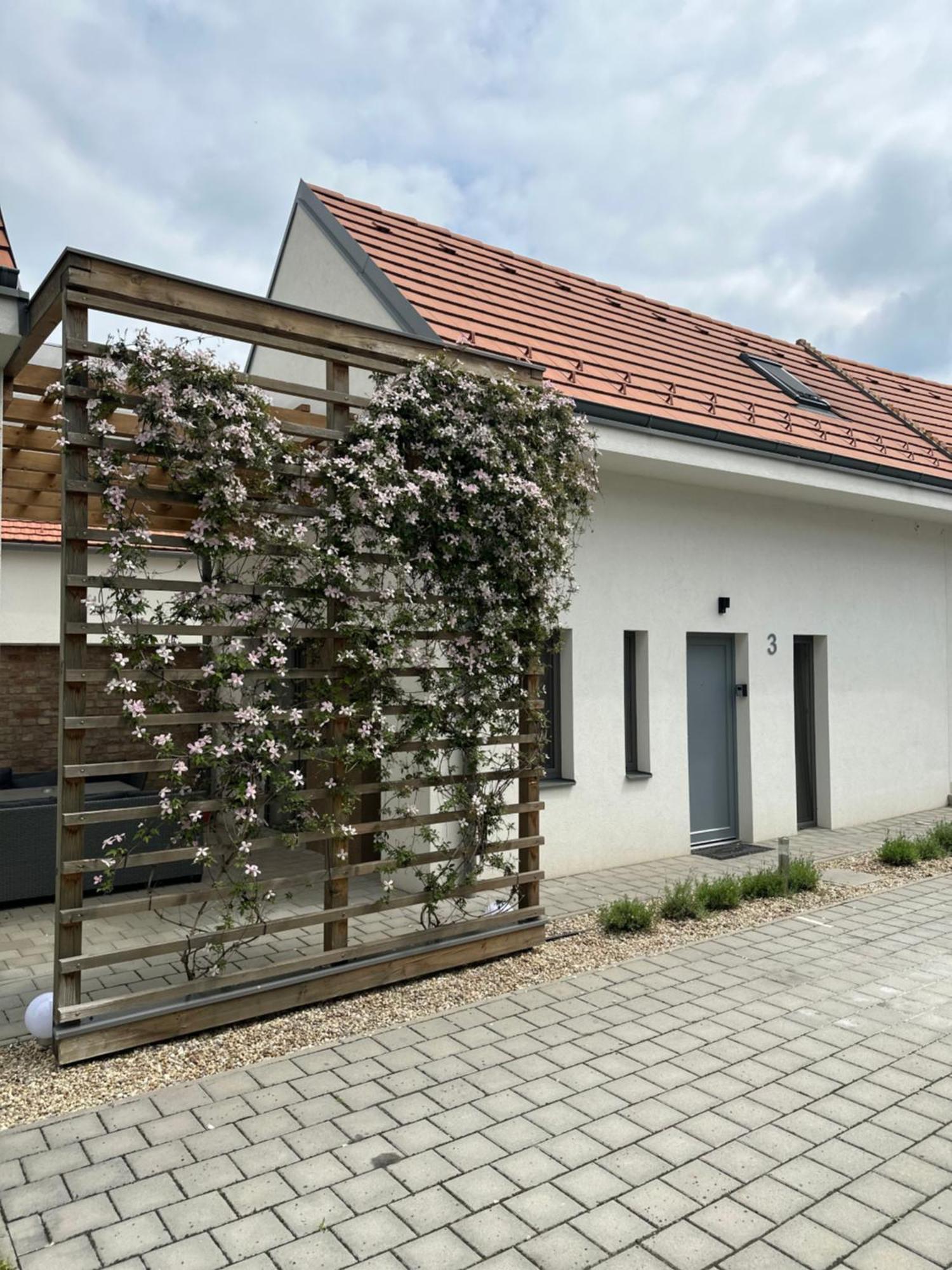 Dream Apartman Levél Dış mekan fotoğraf